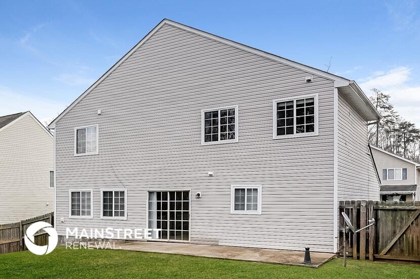 Building Photo - 5617 Waterpoint Dr