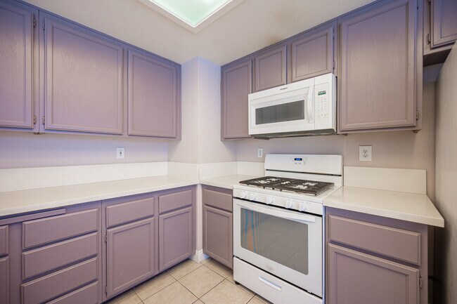 Building Photo - 1775 Walingwood Dr