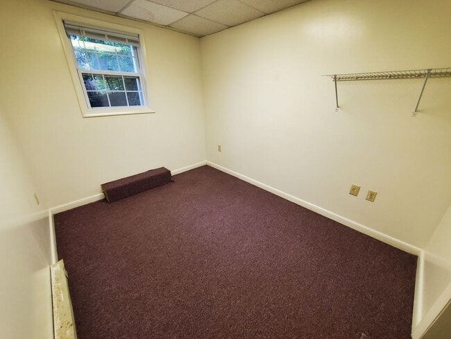 Building Photo - 277 Woodland Dr