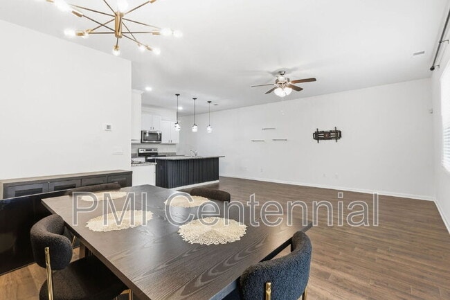 Building Photo - 192 Hampton Cir