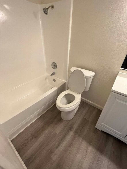 Building Photo - 7111 Waite Dr