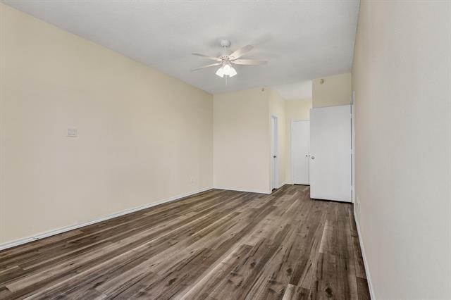 Building Photo - 2164 Tanglewood Blvd