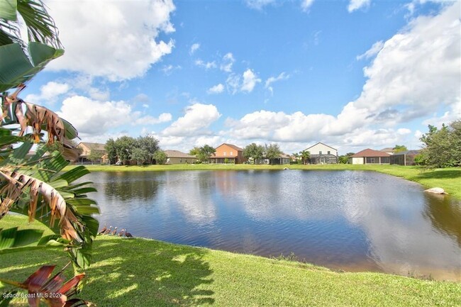 Building Photo - 1233 Bolle Cir