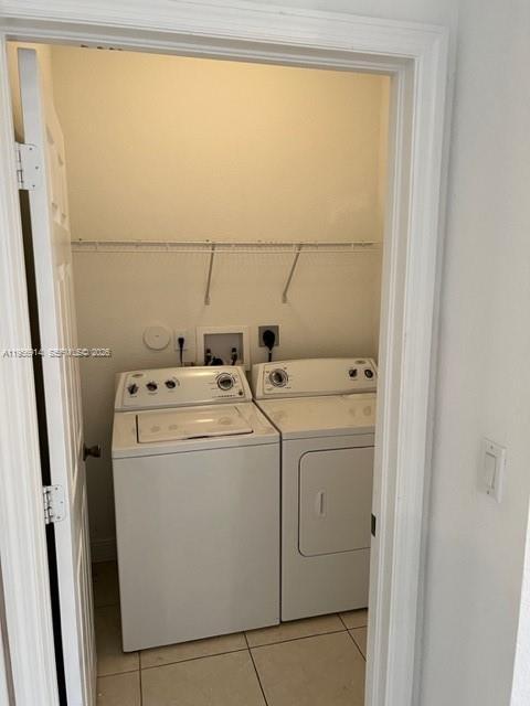 Building Photo - 9952 NW 10th St