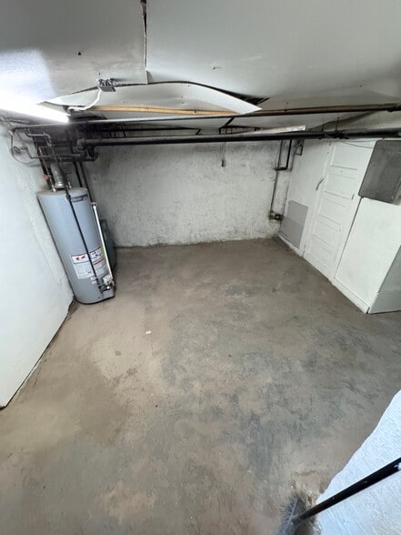 Basement (unfinished) - 24 Overhill Rd