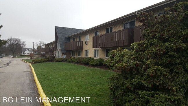 Building Photo - 9535-9545 W Oklahoma Ave