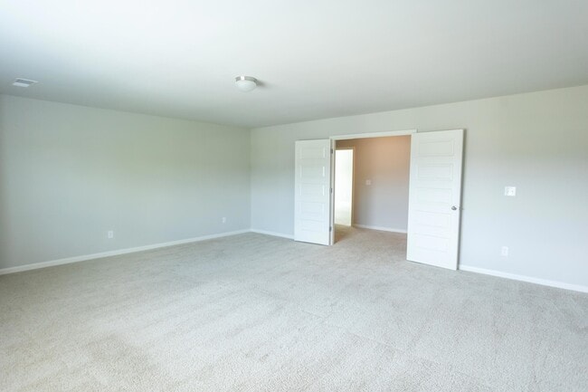 Building Photo - 1115 Dietrich Ln