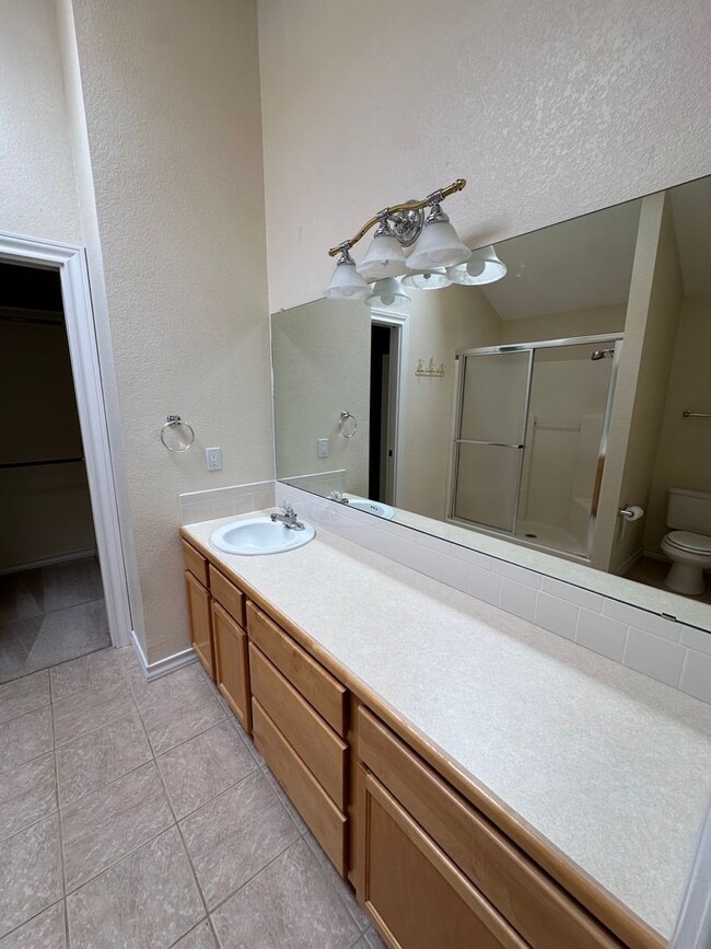 Building Photo - 2 Bed Home Plus Office Space! In Zia School District