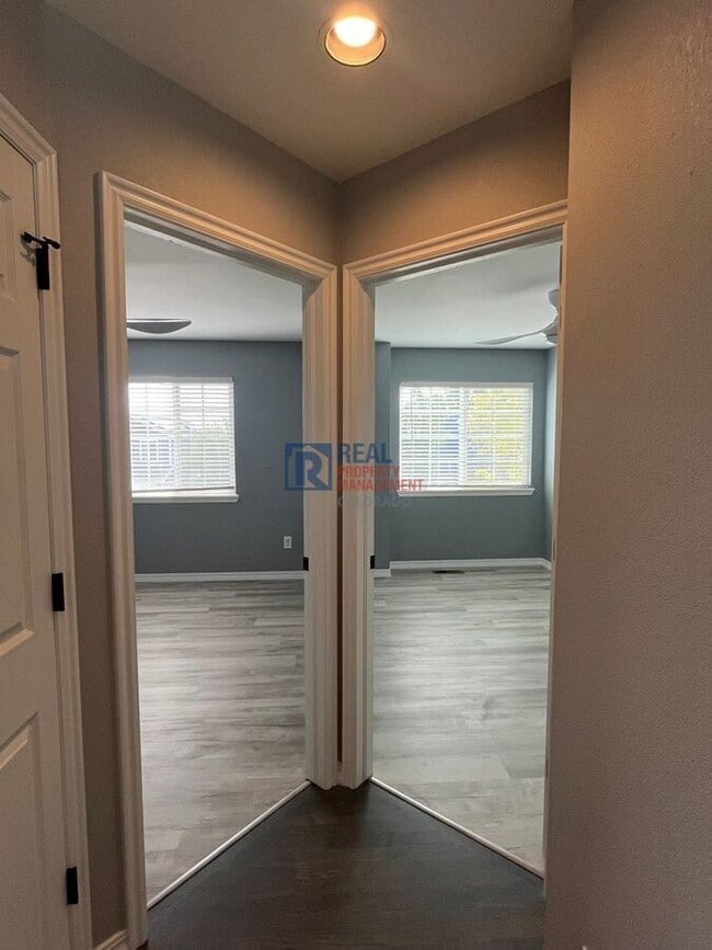 Building Photo - 8786 Wildrye Cir