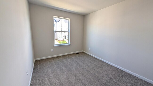 Building Photo - 1327 Cedar Vly Rd
