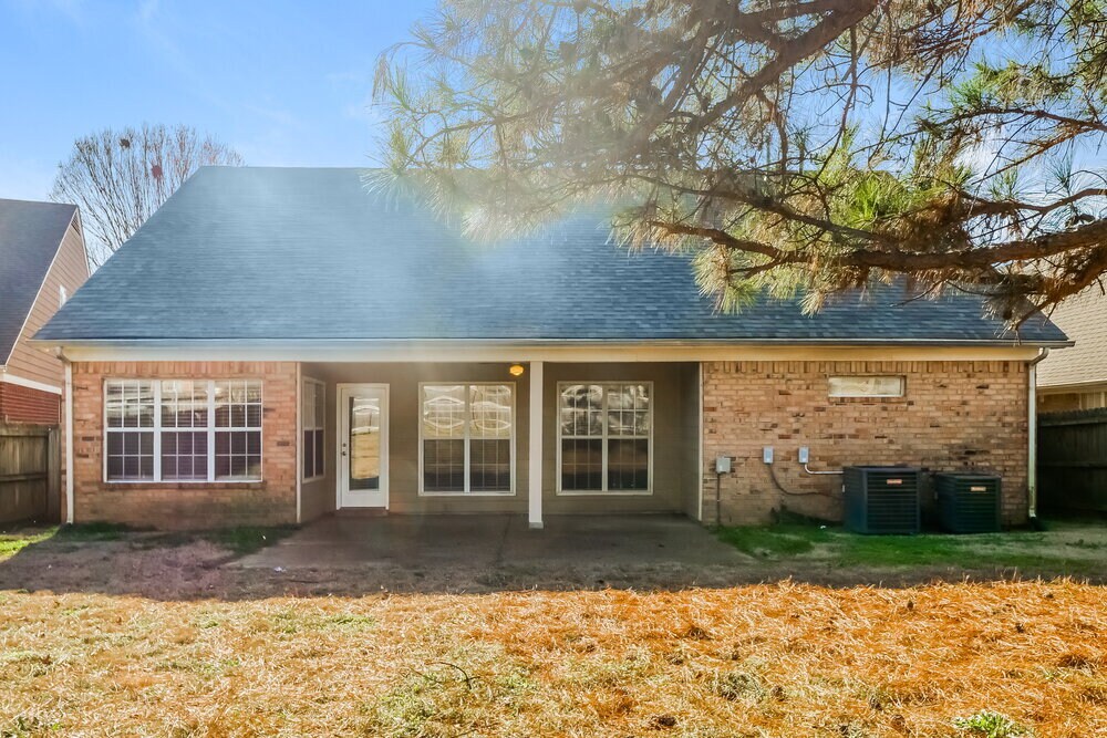 Building Photo - 11652 Mahogany Dr