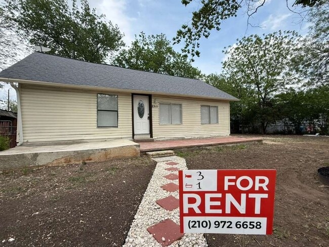 Building Photo - 2311 Potosi St