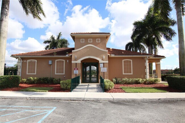Building Photo - 14758 SW 9th Ln