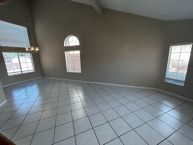 Building Photo - A Beautiful 4 Bedroom House at Desert Shor...