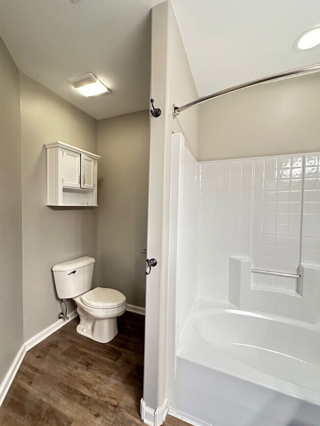Building Photo - COMING SOON! Beautiful 3 Bed, 2.5 Bath Hom...