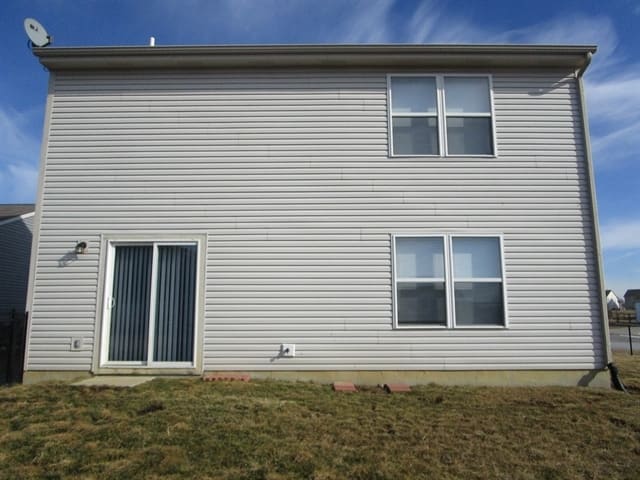 Building Photo - 1518 Bluestem Dr