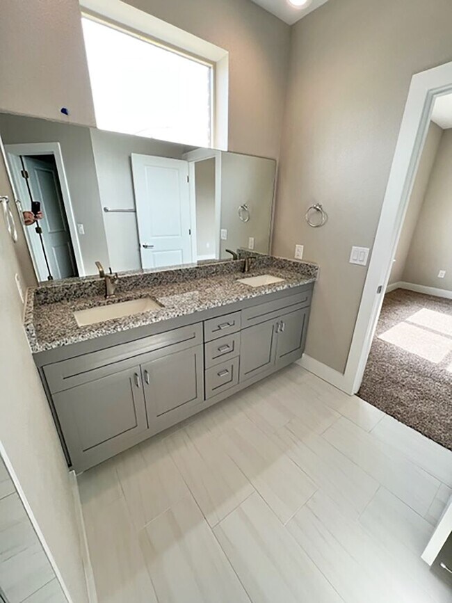 Building Photo - 3621 Bonnie Brae St