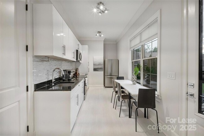 Building Photo - 17136 Carolina Academy Rd