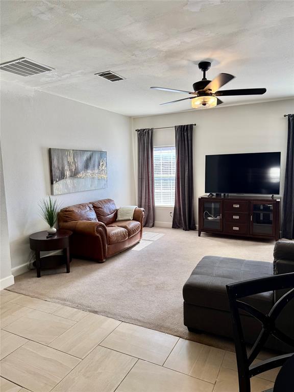 Building Photo - 1103 Water Hole Trail