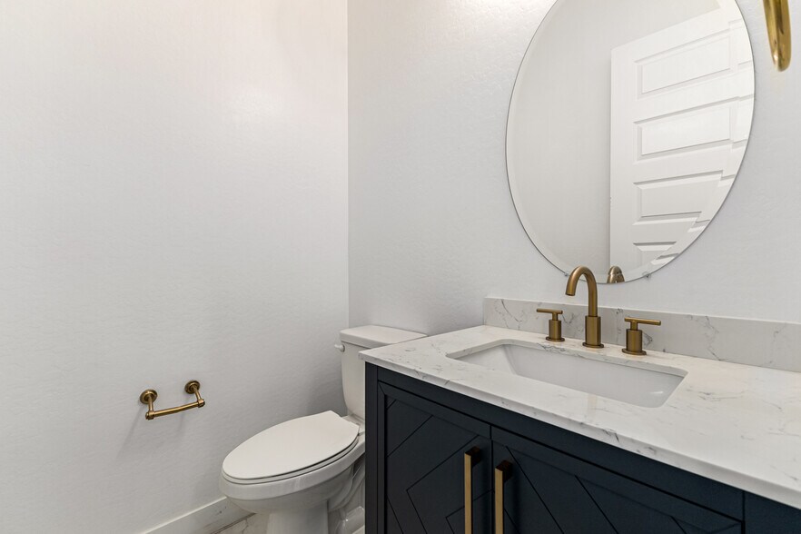 Building Photo - 20954 E Mayberry Rd