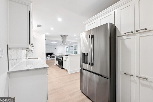 Building Photo - 1568 Niskey Lake Trail SW