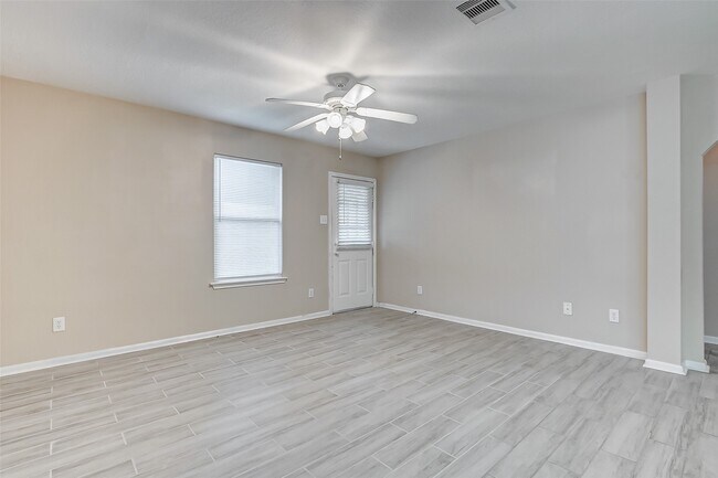 Building Photo - 10822 Cane Grove Ln