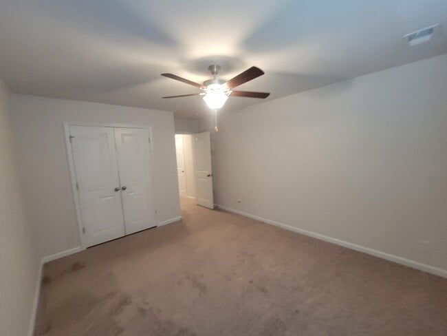 Building Photo - 166 Luxborough Ct