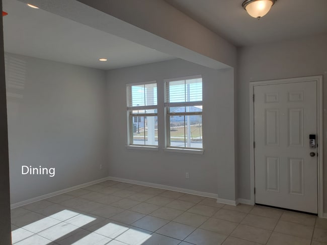 Building Photo - 2412 Pecan Island Dr