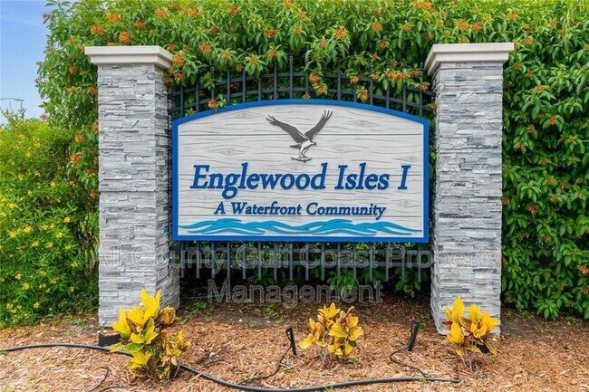 Building Photo - 325 Englewood Isles Pkwy