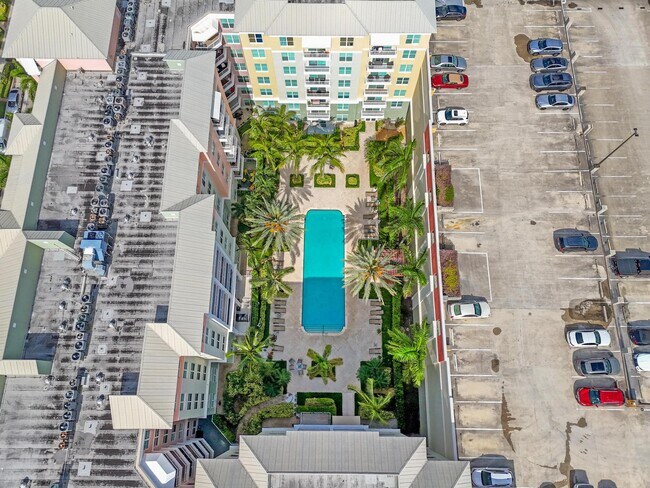 Building Photo - 802 W Windward Way