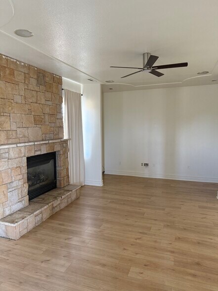 Building Photo - 31195 Lone Tree Rd