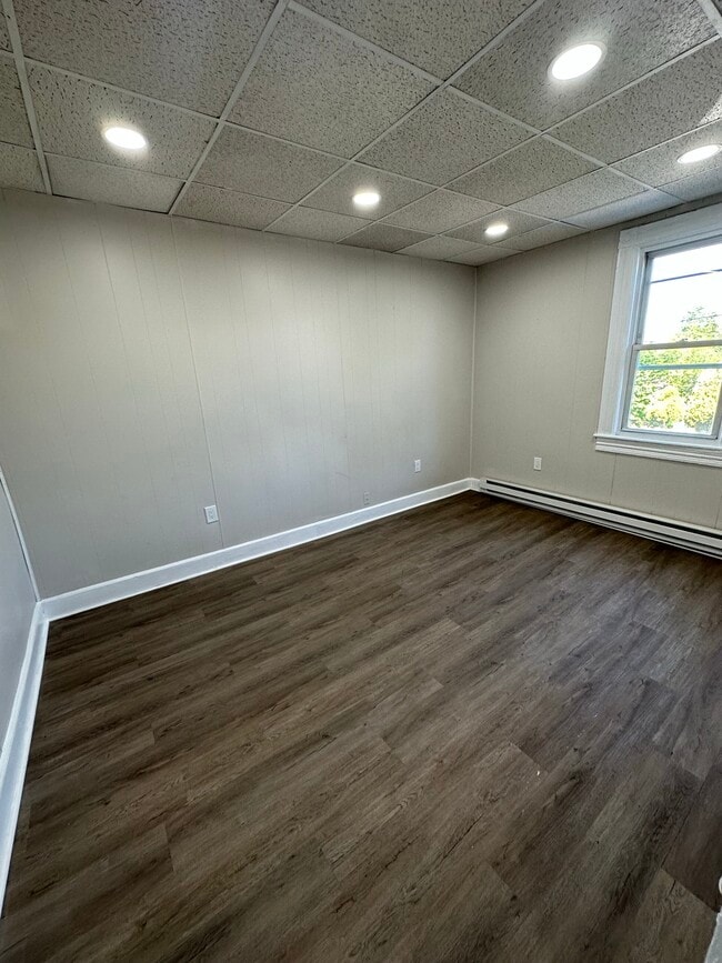 Building Photo - 1211 Pittston Ave