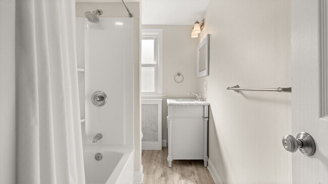 Building Photo - 45-47 Euclid Avenue