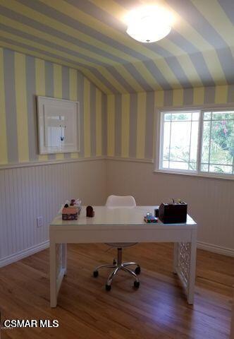 Building Photo - 885 Boxthorn Ave