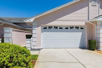 Building Photo - 39 Enclave Dr