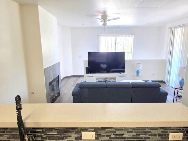 Building Photo - 7163 S Durango Dr