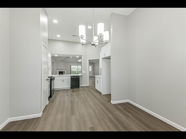 Building Photo - 3627 Liles Ln