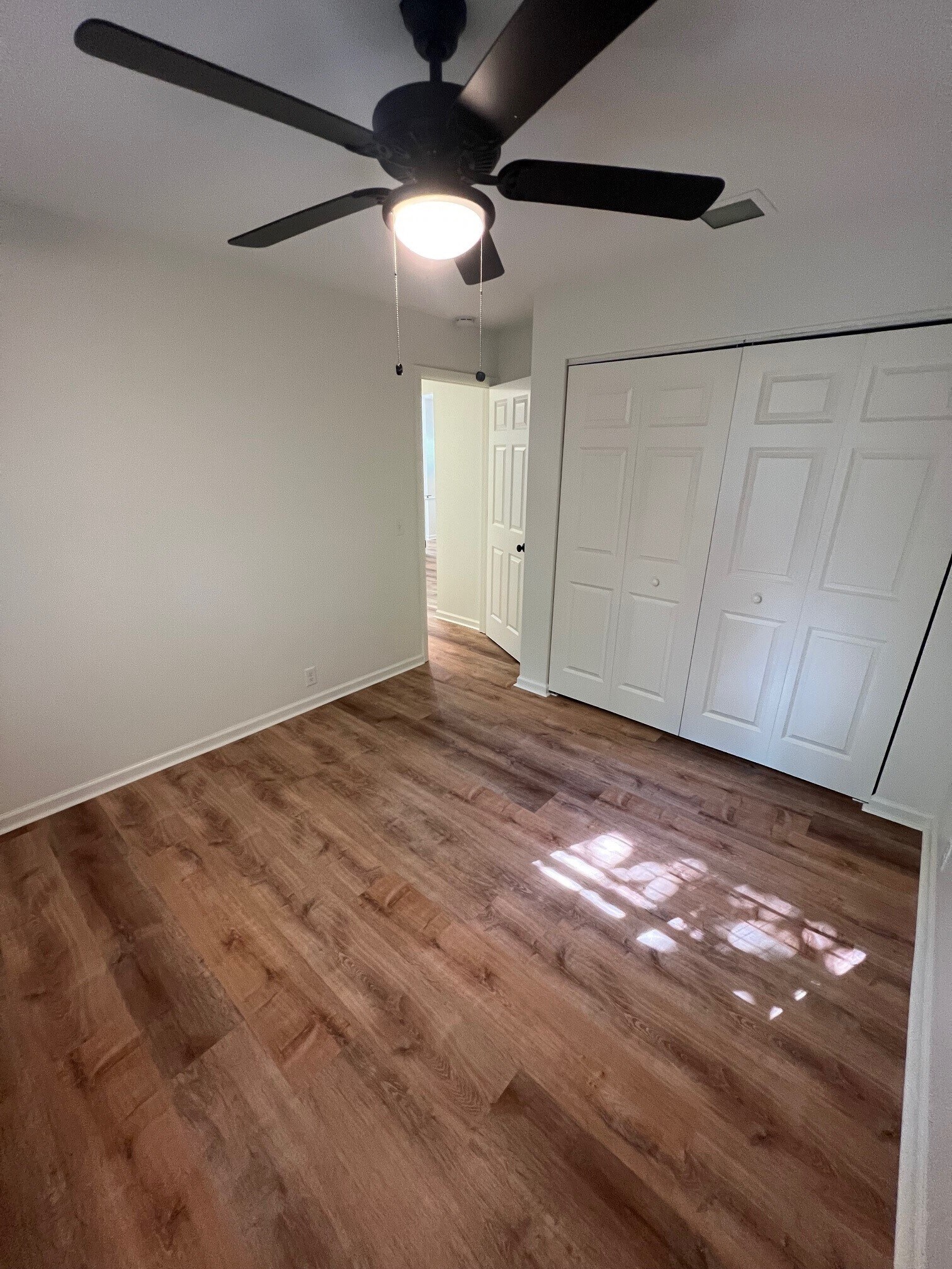Building Photo - 50 Hackberry Hl