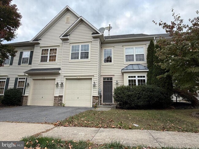 Building Photo - 412 Kintyre Ln