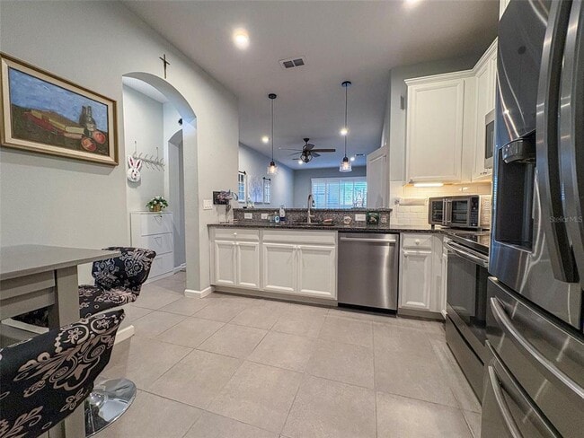 Building Photo - 10703 Verawood Dr