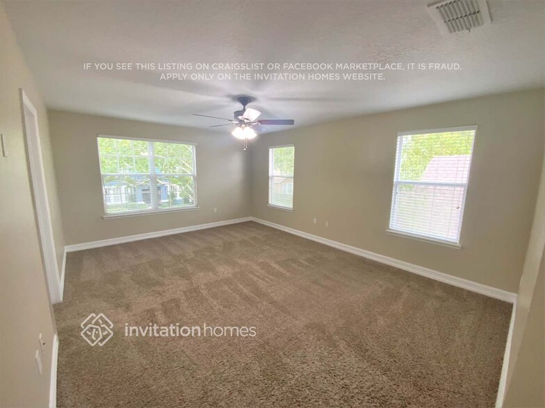 Building Photo - 6920 Beargrass Rd