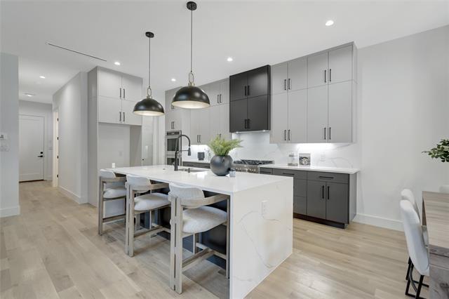 Building Photo - 3722 Fairfax Ave