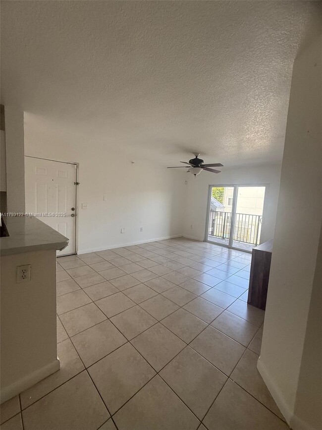 Building Photo - 15410 SW 284th St