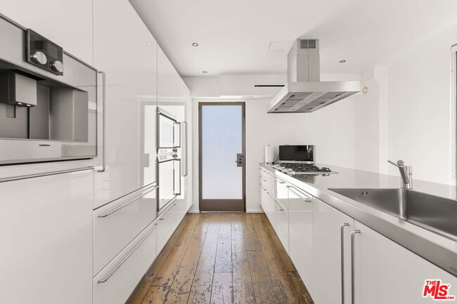 Building Photo - 11 Marine Terrace