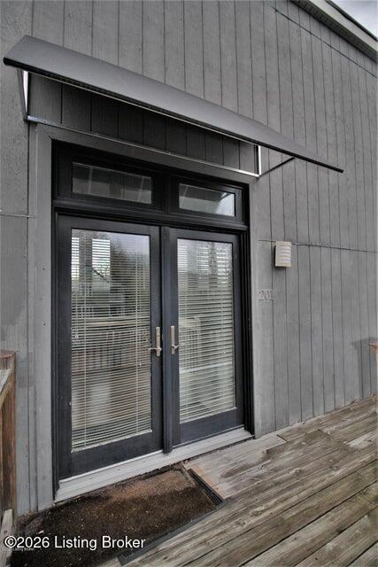 Building Photo - 2920 Frankfort Ave