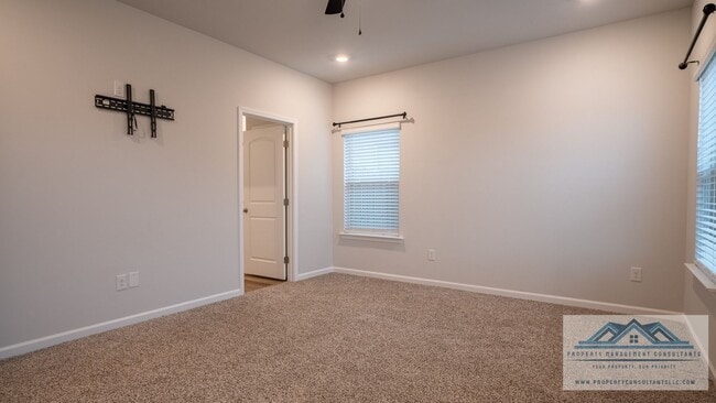 Building Photo - 13216 New Foal Ln NW