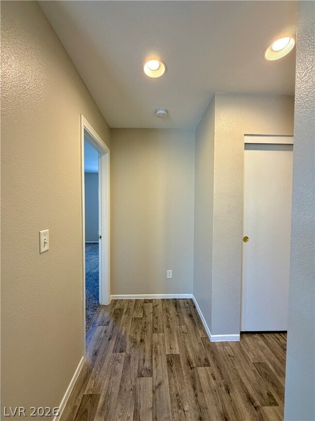 Building Photo - 5712 Viberti Ct