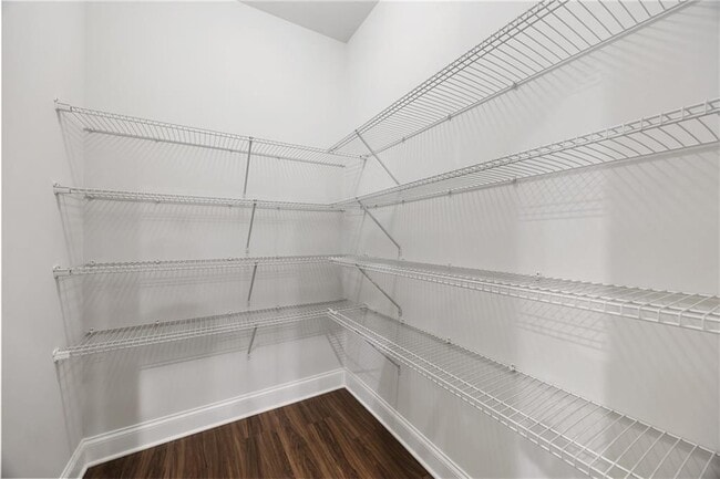 Building Photo - 130 Logan Pass Dr