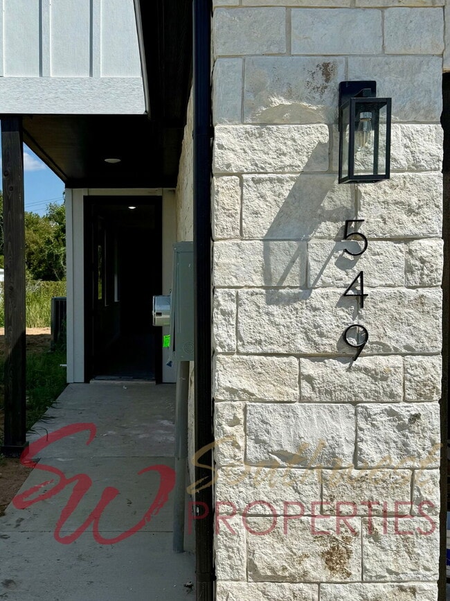 Building Photo - Upgrade your living experience across from campus! 3 bedroom 3.5 bath!