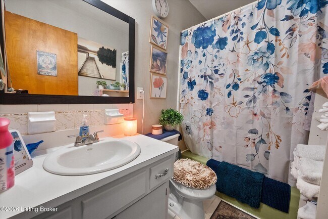 Building Photo - 4925 Southside Dr